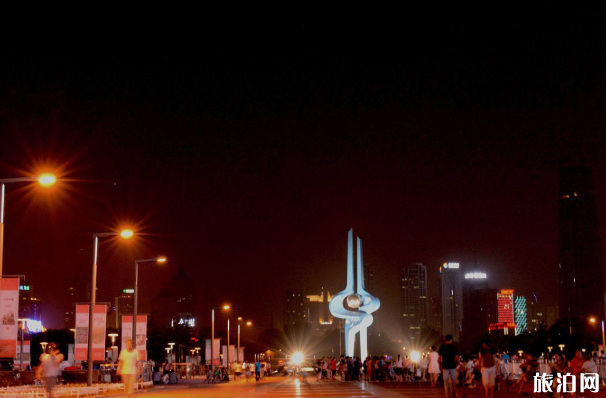 济南夜市在哪里及泉城广场早市开放时间