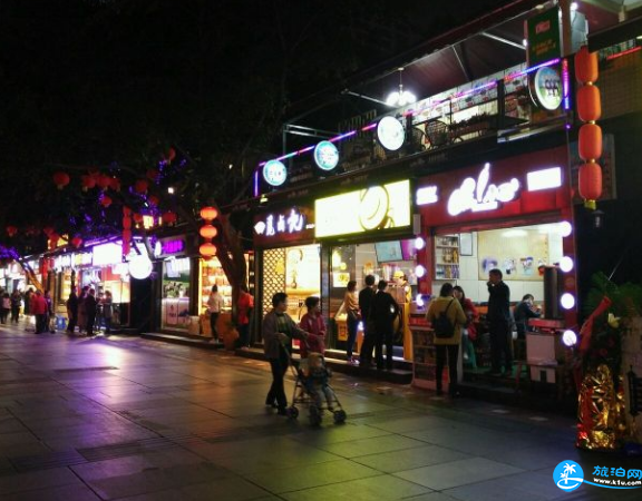 重庆市内自由行攻略 2018重庆旅游交通+住宿+美食+景点 重庆市内自由行攻略 2018重庆旅游交通+住宿+美食+景点