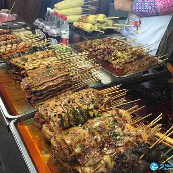 重庆市内自由行攻略 2018重庆旅游交通+住宿+美食+景点 重庆市内自由行攻略 2018重庆旅游交通+住宿+美食+景点