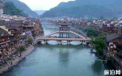 凤凰古城值得去吗 凤凰古城值值得去玩 凤凰古城值得去吗 凤凰古城值值得去玩