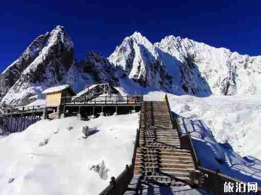 石卡雪山和玉龙雪山哪个好 初次去云南该去哪一个