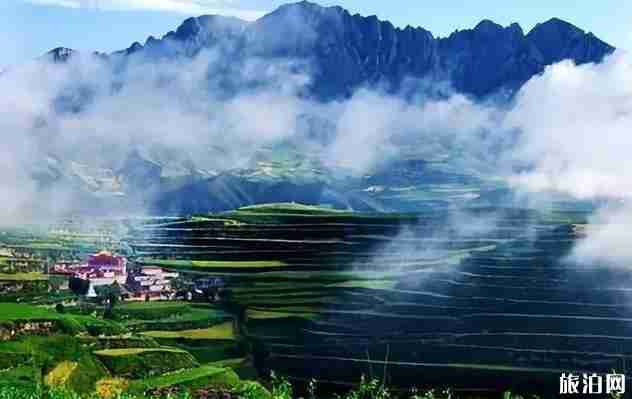 八月自驾去哪里旅游好