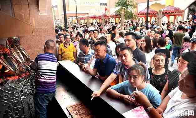 乌鲁木齐大巴扎步行街攻略 乌鲁木齐大巴扎步行街攻略