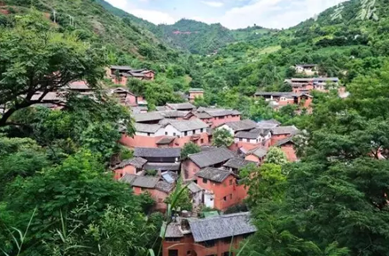 去诺邓古镇怎么走 去诺邓古镇怎么走