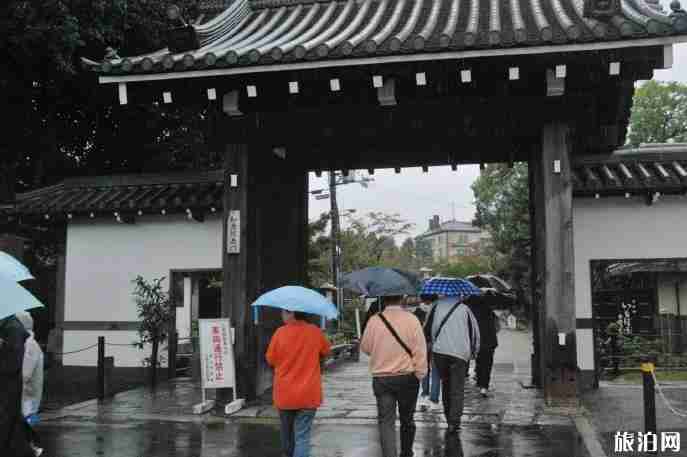 京都八坂神社旅游攻略 京都八坂神社历史简介 京都八坂神社旅游攻略 京都八坂神社历史简介