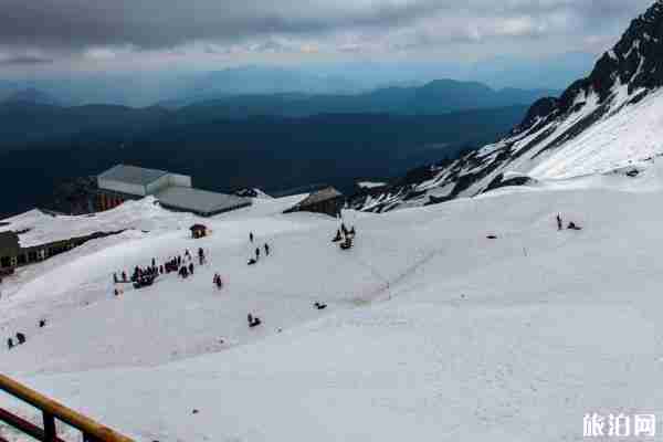 玉龙雪山跟团去好还是自己去好 玉龙雪山跟团去好还是自己去好