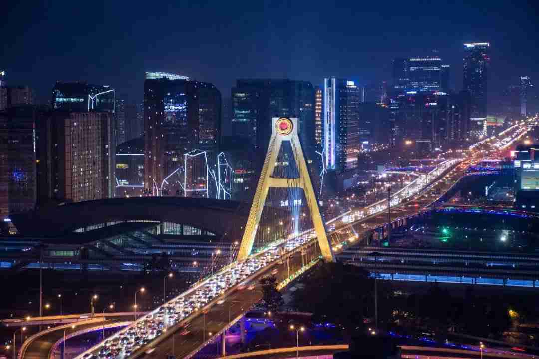2019成都限行新政策实施后绕城高速限行吗？