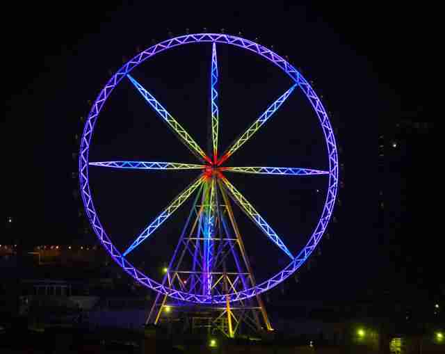 重庆欢乐谷夜场开放时间 门票 游玩攻略