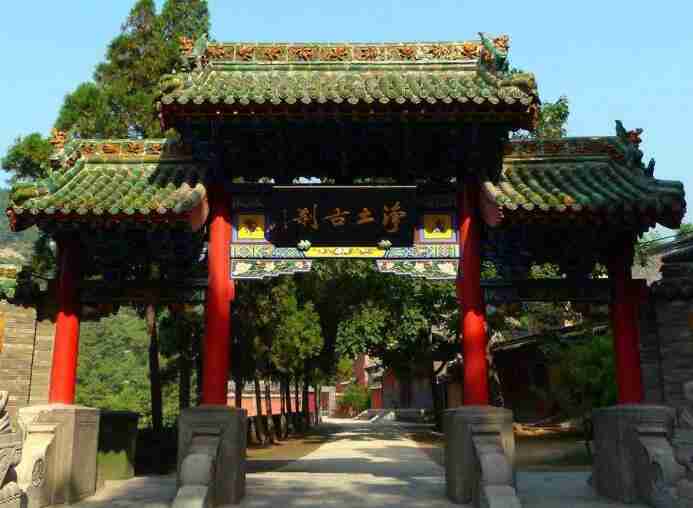山西寺庙景点推荐