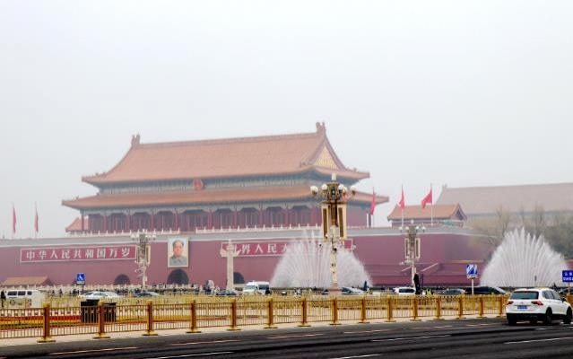 2021年3月3日天安门广场开放喷泉 2021年3月3日天安门广场开放喷泉