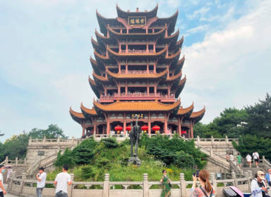 江南三大名楼，滕王阁、黄鹤楼、岳阳楼（江南三大名楼有关诗句）