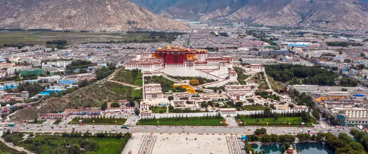 日光城是哪个城市，拉萨（日照时间最长城市）