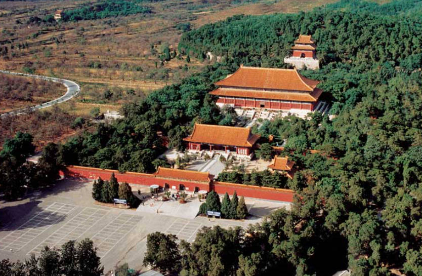 十三陵都有哪些陵园开放，对外开放的是明长陵、明定陵、明昭陵（附开放时间）