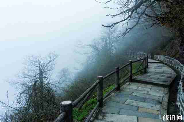 峨眉山旅游攻略详细版 峨眉山徒步爬山路线图 峨眉山旅游攻略详细版 峨眉山徒步爬山路线图