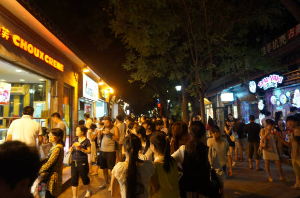 北京适合晚上逛的地方，北京晚上开放的景点大全