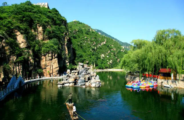 北京郊区好玩的地方，北京郊区自驾游景点推荐