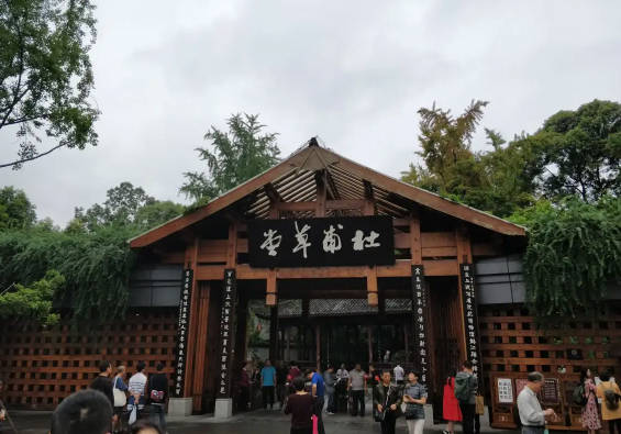 成都旅游攻略自由行攻略，3天/5天景点线路推荐（附成都特色美食）