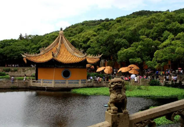 普陀山求什么最灵验，普济寺求姻缘/法雨禅寺求平安/慧济寺求子