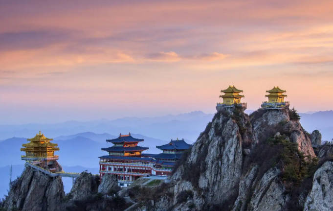 国内十大旅游景点排名，中国最美人间仙境去过几个？
