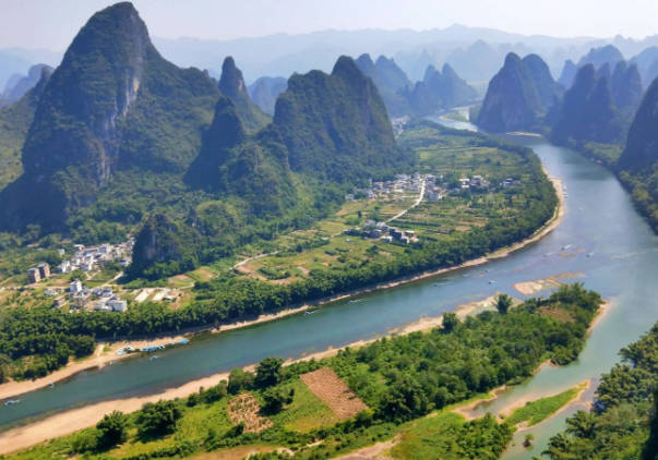 桂林旅游攻略必去景点，十大好玩的地方推荐（网红打卡）