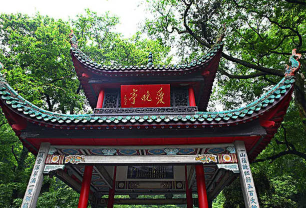 长沙旅游攻略景点必去，长沙必打卡的十大景点