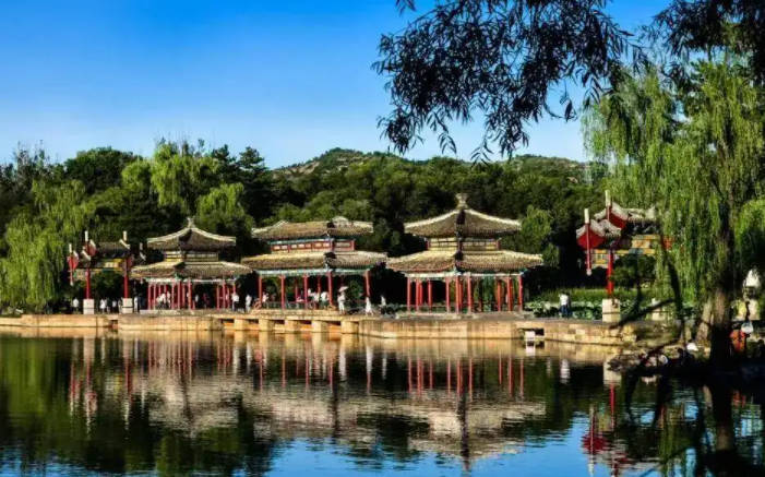承德旅游攻略必玩的景点，承德十大景点排名（避暑山庄和棒槌山上榜）