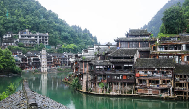 湖南旅游十大必去景区，打卡必玩景点排名（张家界上榜）