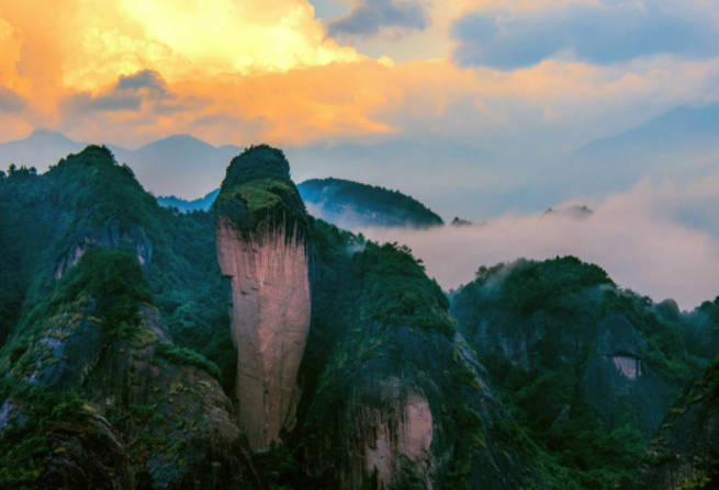 湖南旅游十大必去景区，打卡必玩景点排名（张家界上榜）