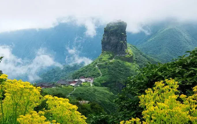 梵净山最佳旅游时间，6月-11月份最好（春夏秋冬都有美景）