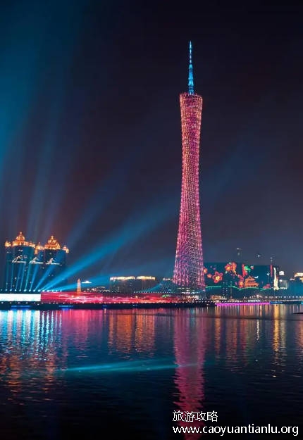 小蛮腰在哪里，位于广州市海珠区（广州标志性建筑）
