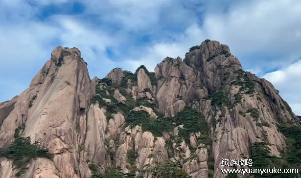 中国四大名山，黄山、华山、庐山、泰山（五岳之首泰山）