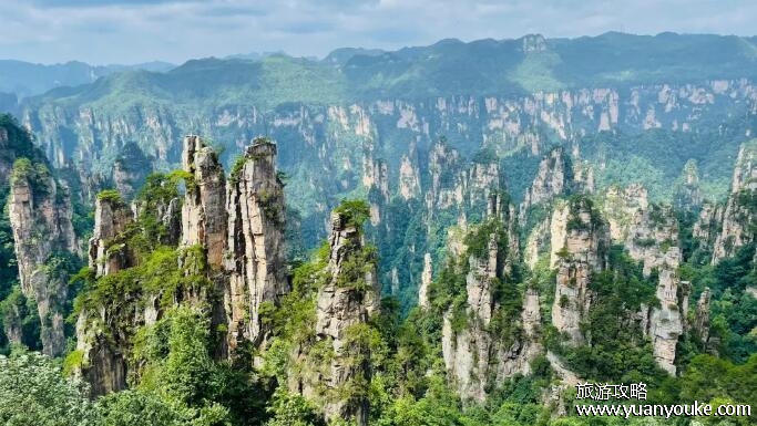 湖南旅游十大必去景区，橘子洲一定要去(张家界自然风景最好)