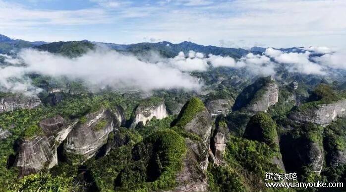 湖南旅游十大必去景区，橘子洲一定要去(张家界自然风景最好)