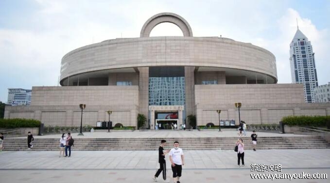 上海旅游必去景点推荐，7大景点不去就亏大了(豫园美不胜收)
