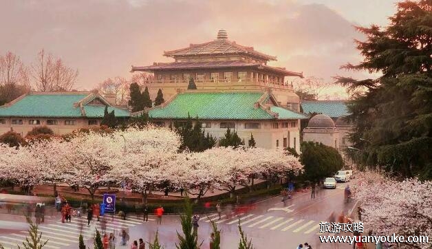 武汉有什么好玩的地方景点推荐，5大必去景点介绍(黄鹤楼最有名)