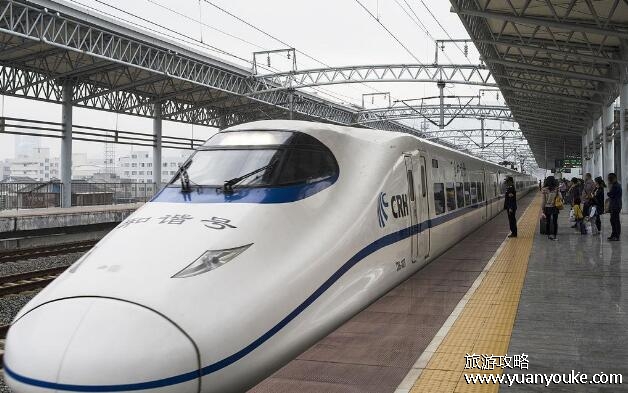 动车和高铁有什么区别，5点区别(高铁速度比动车要快)