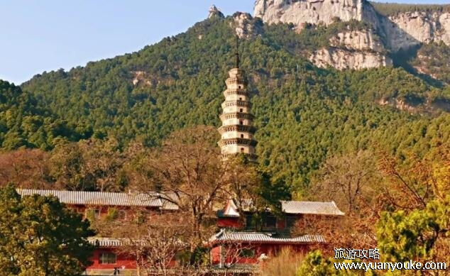 济南旅游攻略必去景点,5大景点值得游玩(泉城广场最具代表性)