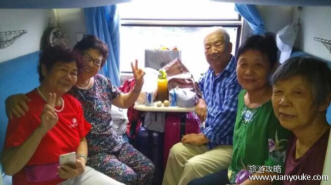 老年旅游专列有年龄限制吗，有限制(60岁或65岁以上才能乘坐)