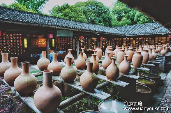 江西旅游必去十大景点，滕王阁最出名(龙虎山道教文化浓厚)