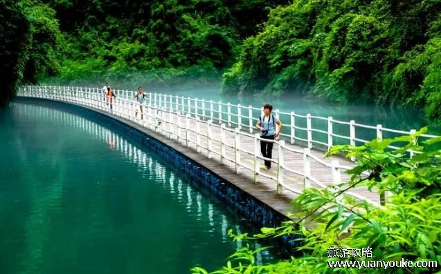 恩施旅游攻略及费用介绍，推荐准备3千元预算(酒店和车费较贵)