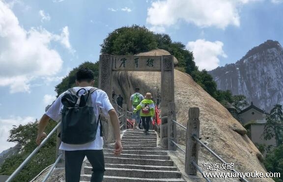 华山在哪个省哪个市，陕西省渭南市(中国武术发源地之一)