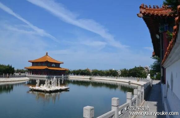 烟台旅游攻略必去景点，4大景点最有意思(蓬莱阁最壮观)