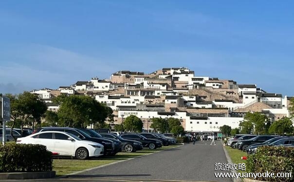 普陀山在哪个省哪个市，在浙江省舟山市(佛教文化十分浓厚)