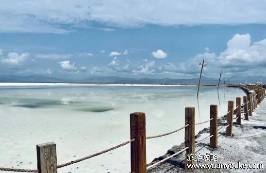 茶卡盐湖在哪里是哪个省的城市，位于青海省海西蒙古族藏族州