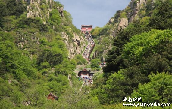 泰山门票多少钱2023，一般115元每人(特殊群体半票或者免费)
