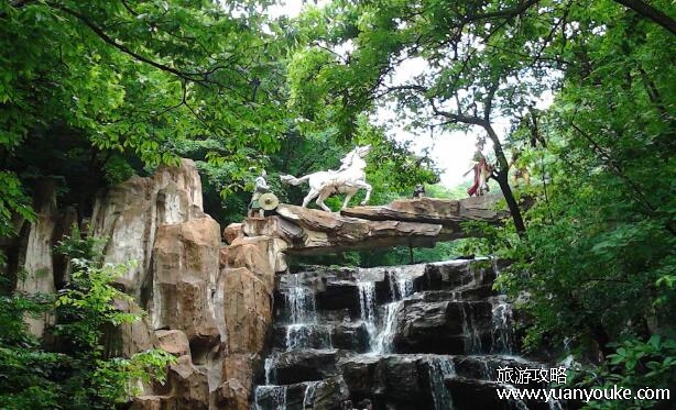 连云港旅游攻略必玩的景点，4大景点必看(花果山就在连云港)