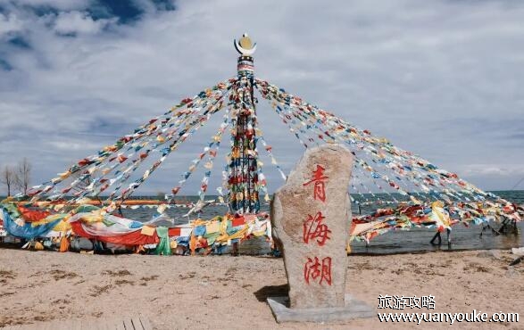七月份适合去哪里旅游，4个地方最值得推荐(九寨沟最适合避暑)