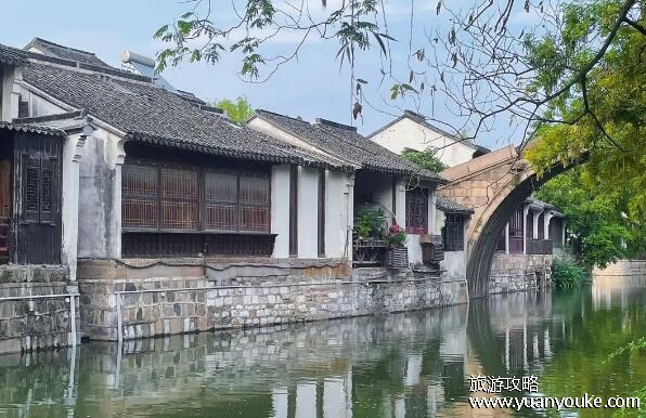 湖州属于哪个省哪个市，浙江省湖州市(丝绸文化的发源地之一)