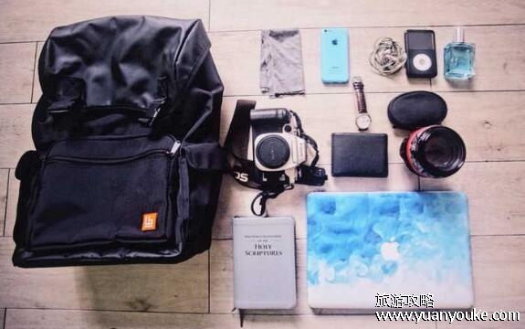 旅游需要带些什么，旅游必备物品清单介绍(身份证件一定要带好)