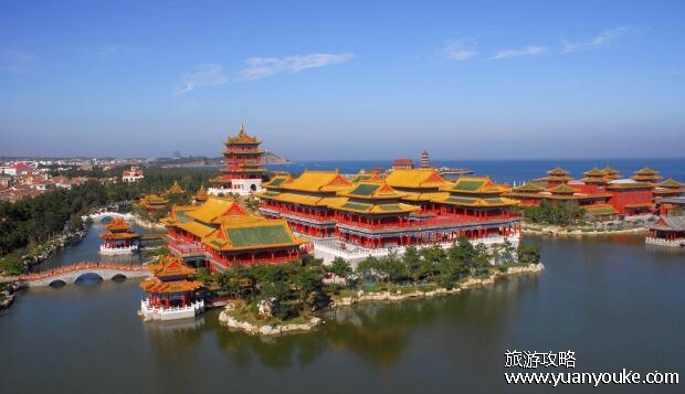 蓬莱在山东哪个城市，在山东省烟台市(八仙过海就在此处)